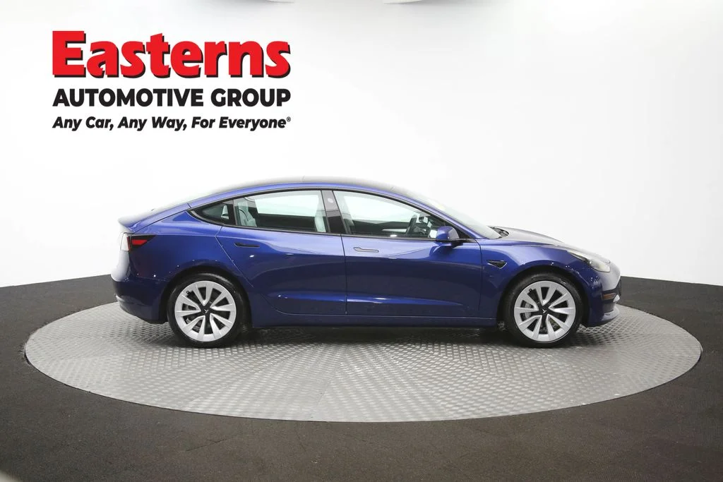 Used 2023 Blue Tesla Base image 39