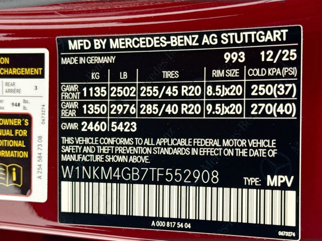 New 2026 Patagonia Red Metallic Mercedes-Benz GLC 300 image 35