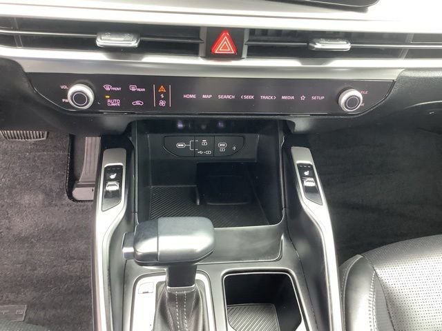 2024 Kia Sorento EX - Photo 35