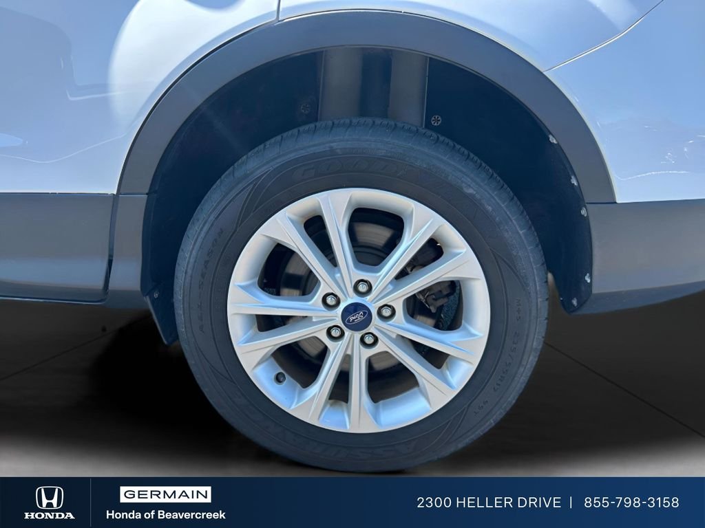 Used 2018 Oxford White Ford SE image 27