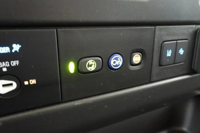2024 Chevrolet Express Passenger LT - Photo 15