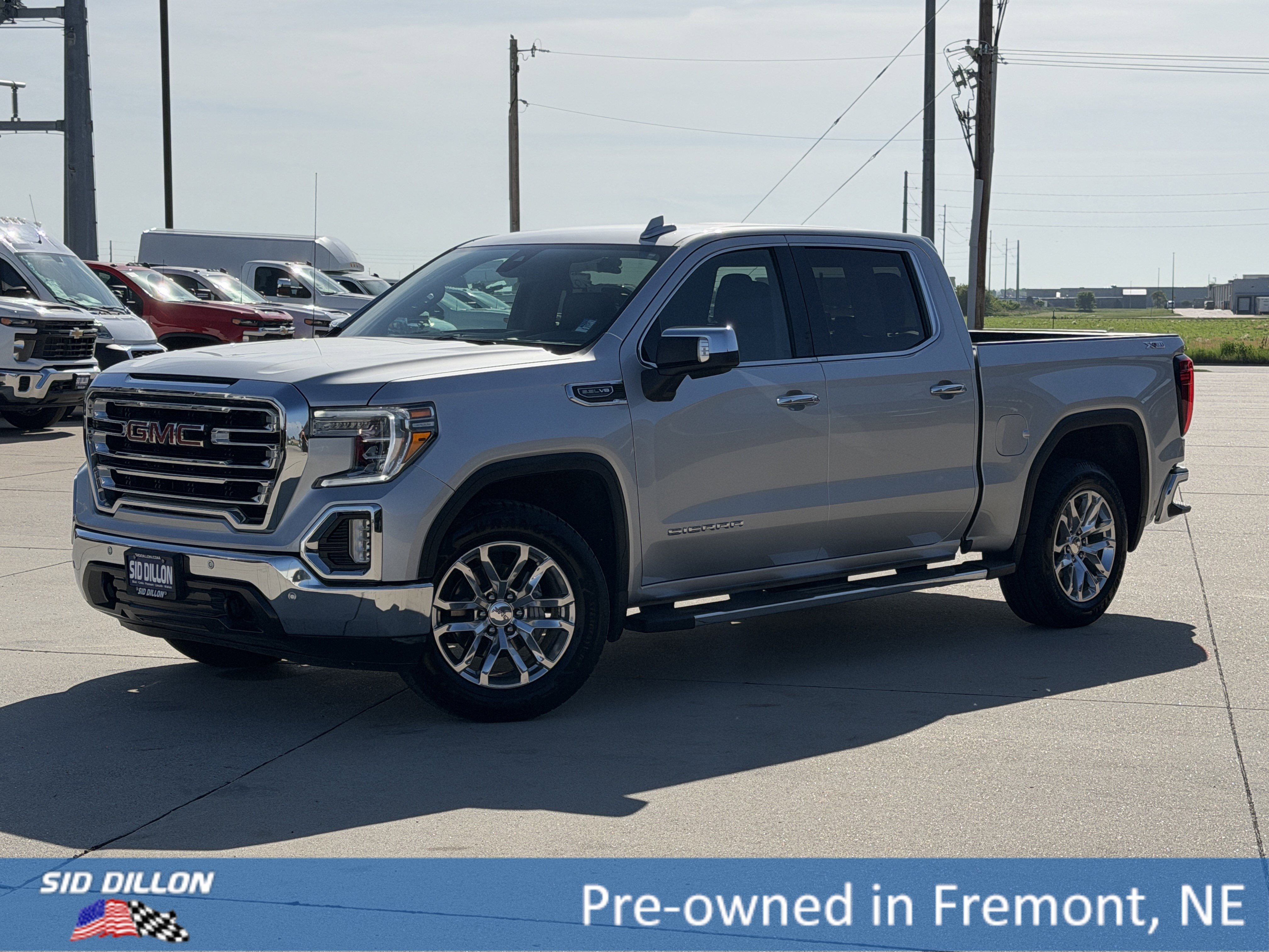 Used 2021 QUICKSILVER METALLIC GMC SLT image 1