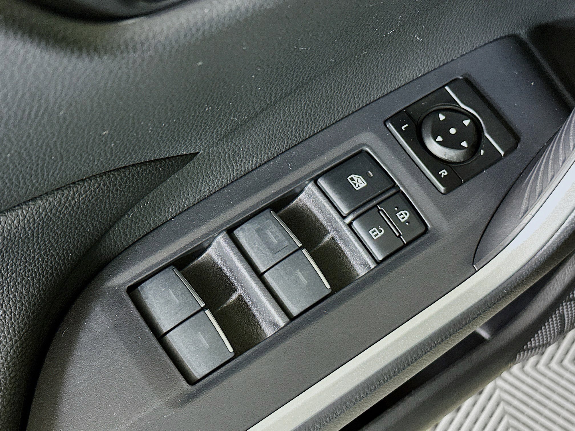 Used 2025 Magnetic Gray Metallic Toyota Hybrid SE image 14