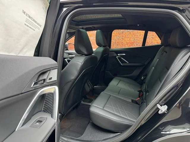 Used 2026 Black BMW xDrive28i image 23