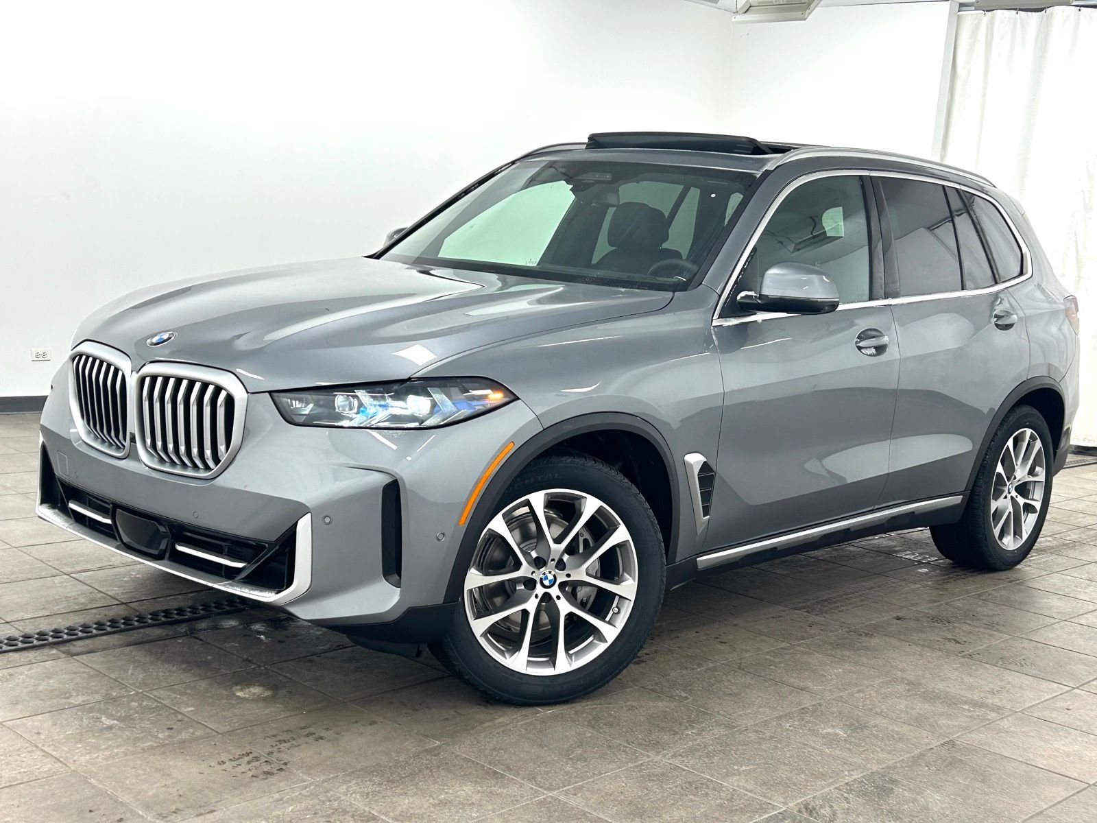 2026 BMW X5 xDrive40i's photo