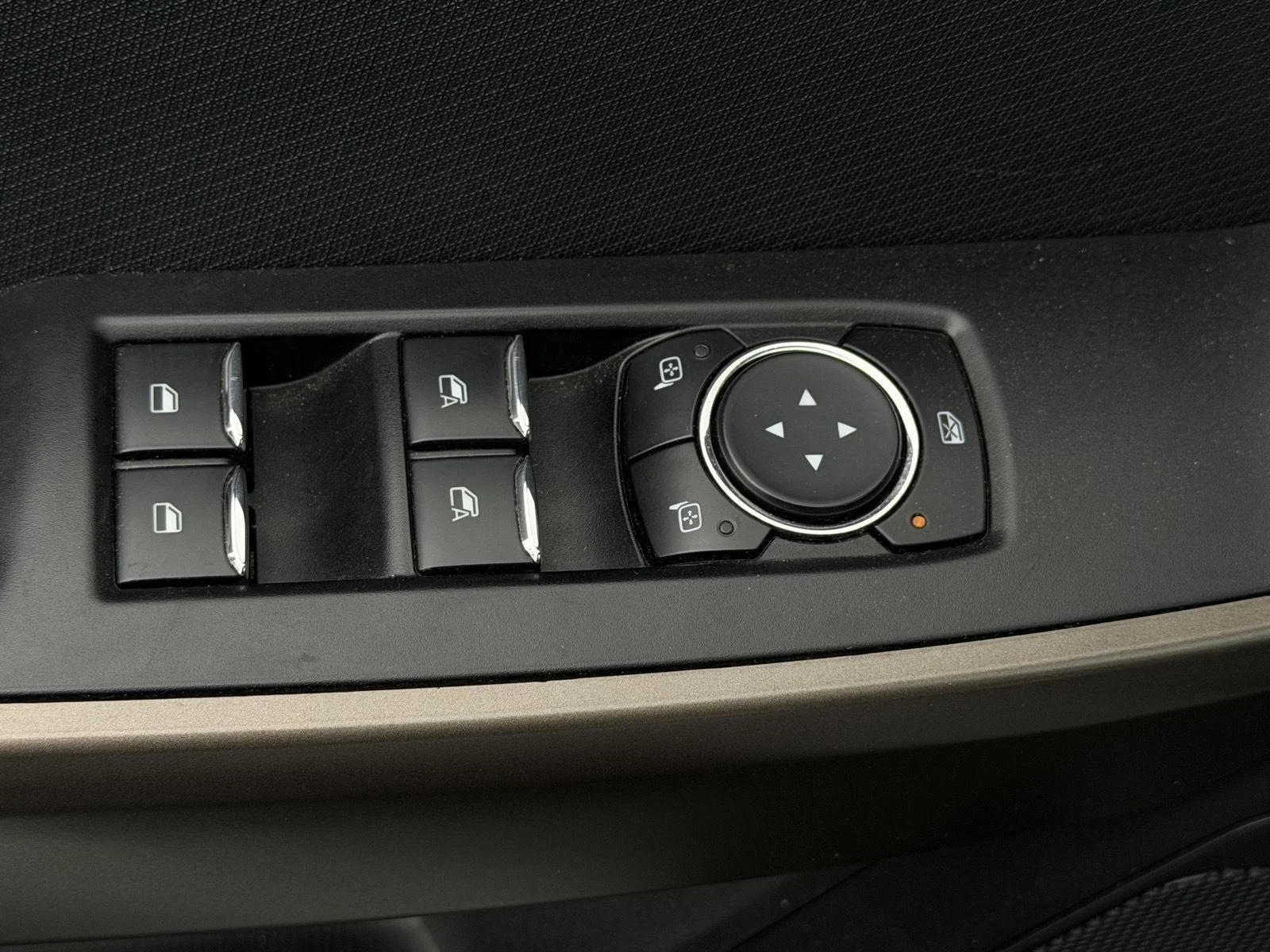 Used 2023 Oxford White Ford XL image 8