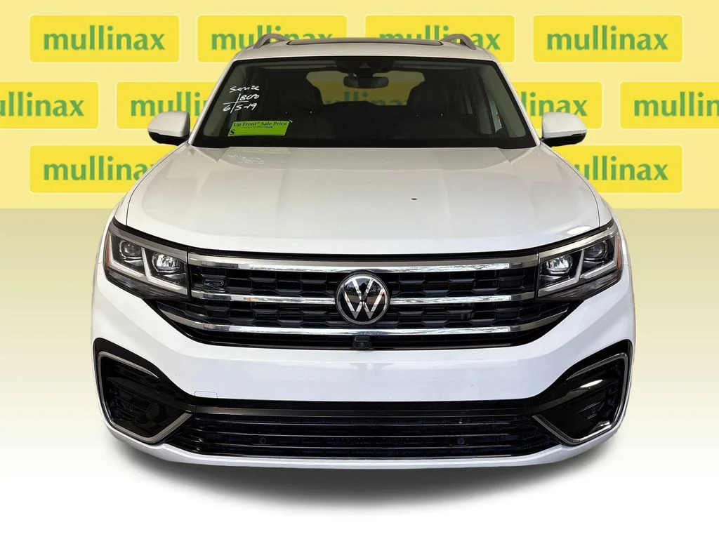 Certified Used 2022 White Volkswagen 3.6L V6 SEL Premium R-Line image 14