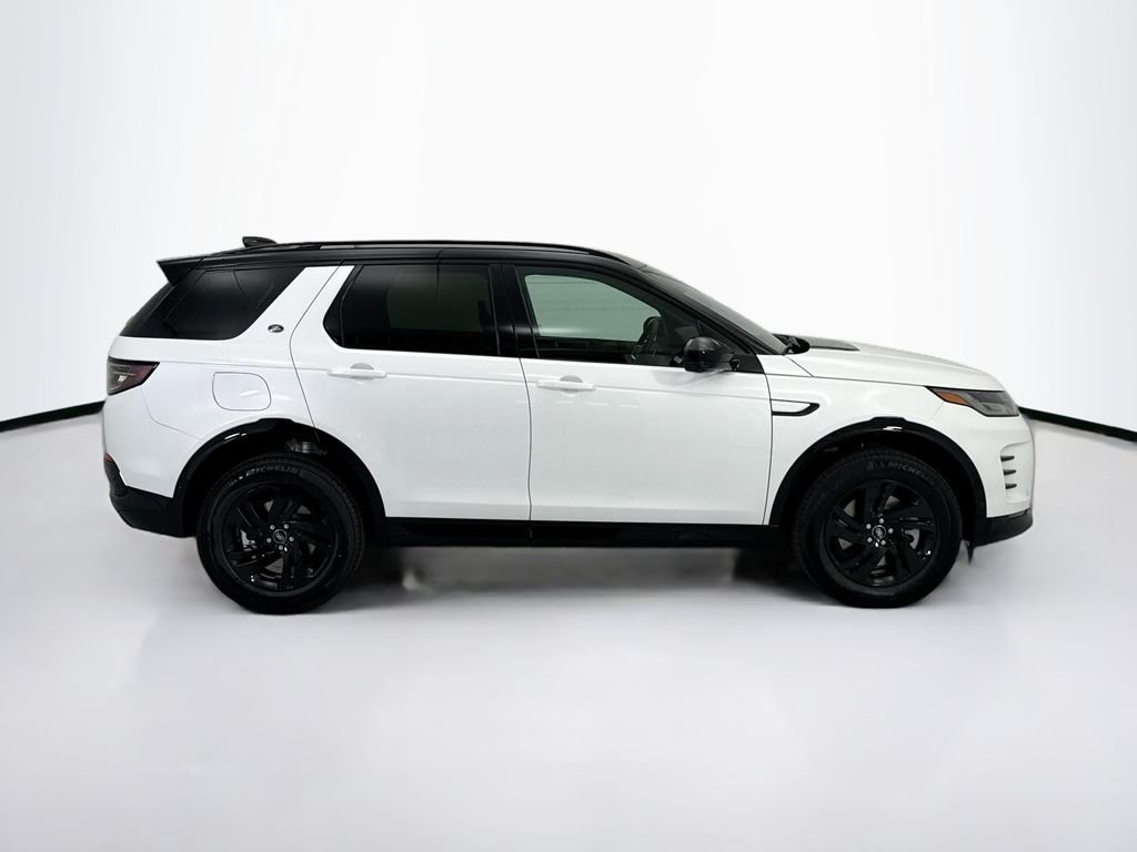 Used 2026 Ostuni Pearl White Premium Metallic Land Rover Landmark image 4
