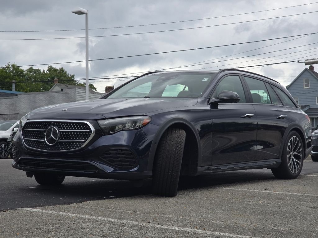 New 2026 Nautical Blue Metallic Mercedes-Benz E 450 image 22