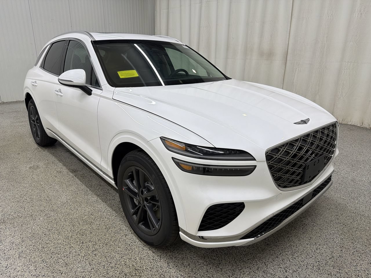 2027 GENESIS GV70