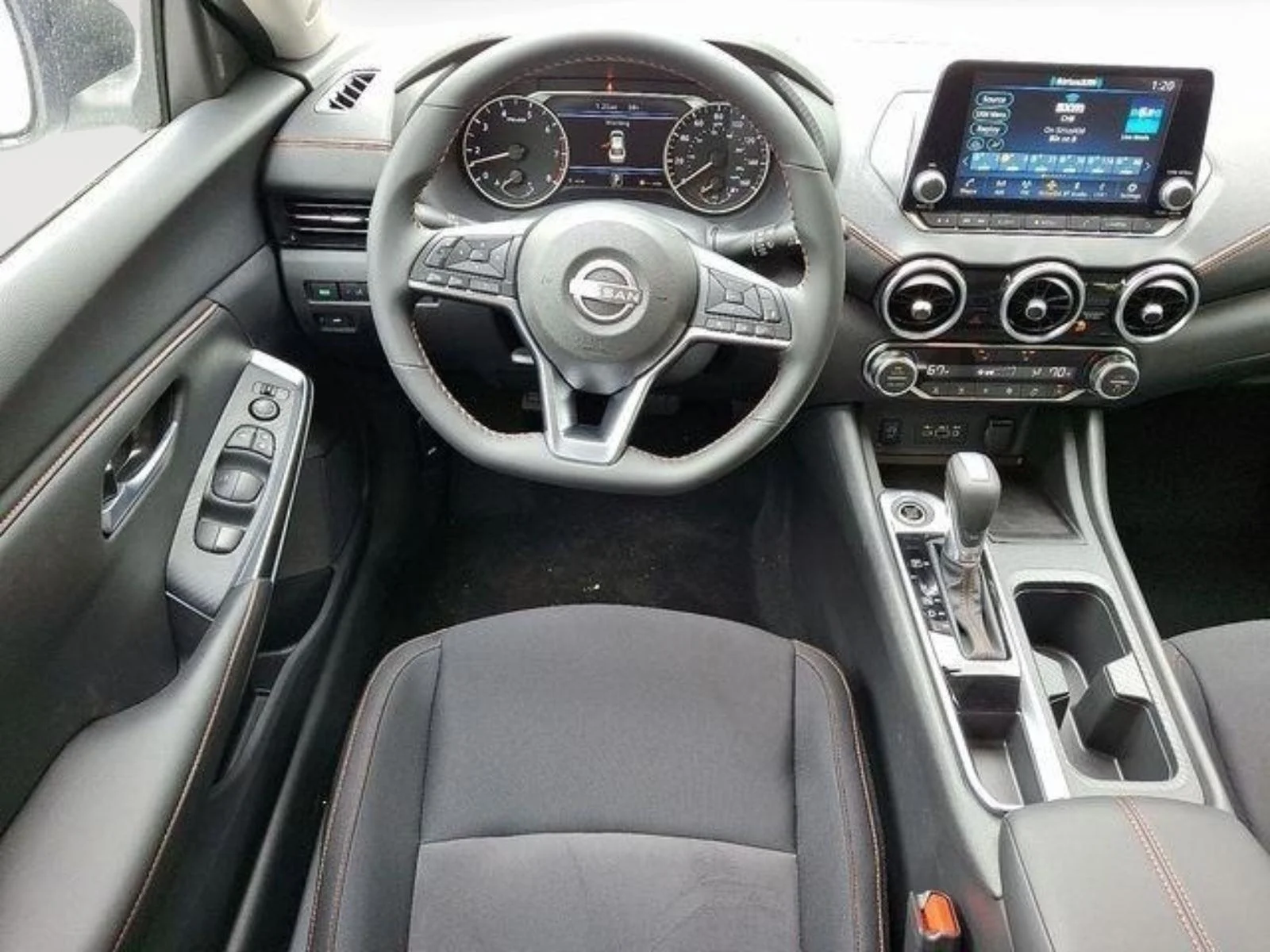 2025 Nissan Sentra SR - Photo 7