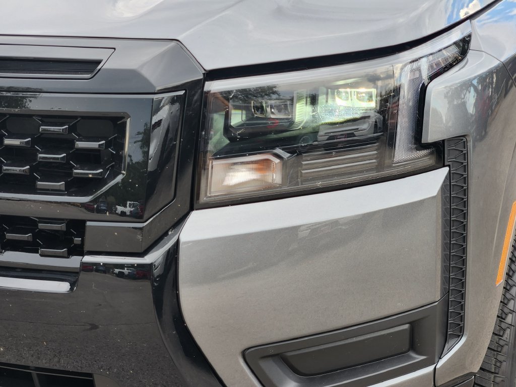 New 2027  Nissan SV image 5