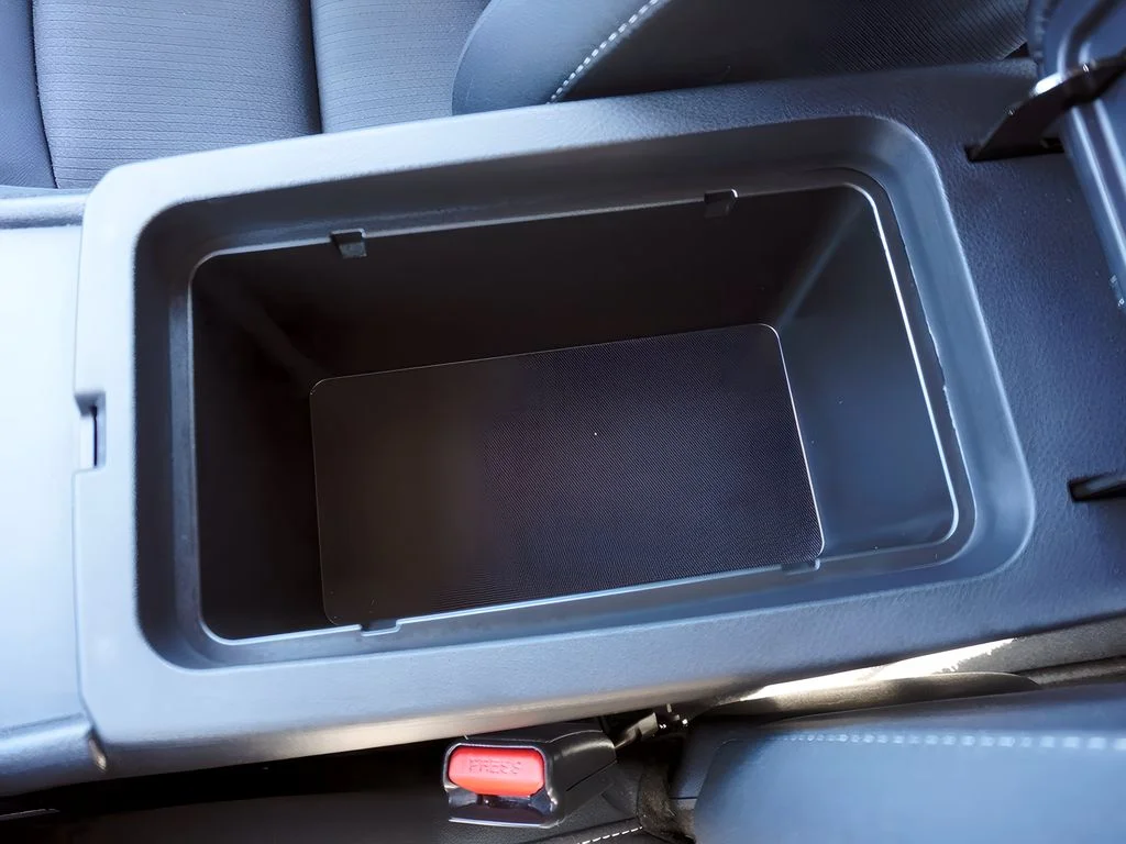 2025 Nissan Altima SV - Photo 34