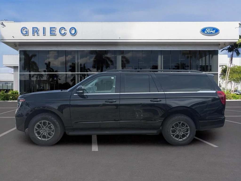 New 2027 Black Ford Active image 4