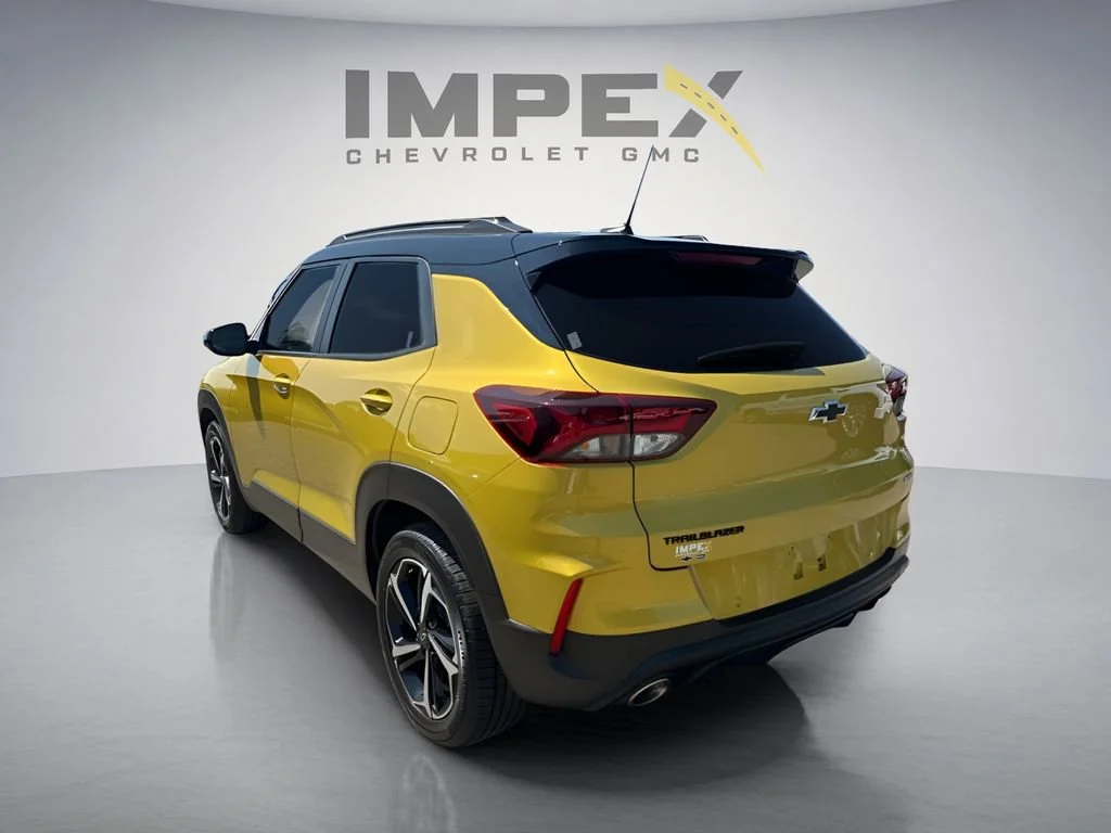 Used 2023 Nitro Yellow Metallic Chevrolet RS image 3