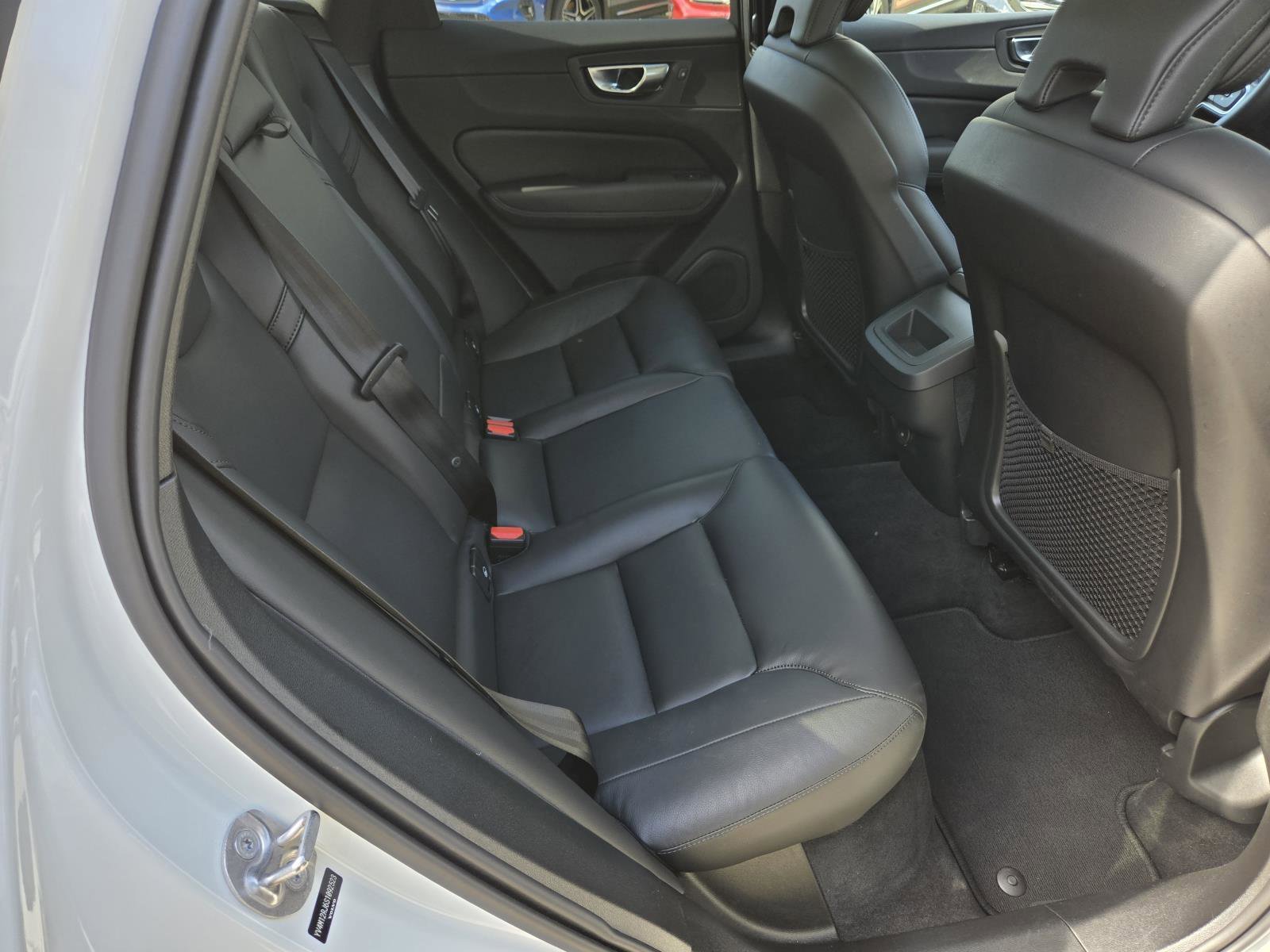 Used 2025 White Volvo Core image 38