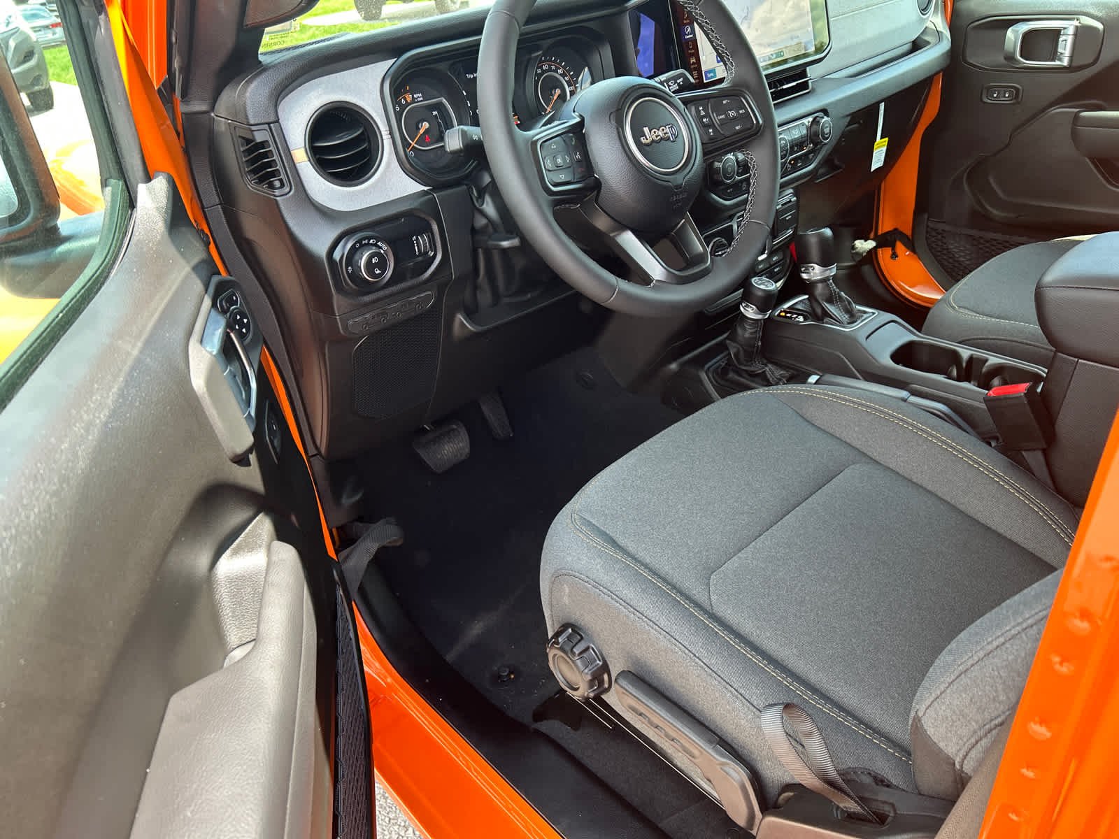 2025 Jeep Gladiator Sport S - Photo 17