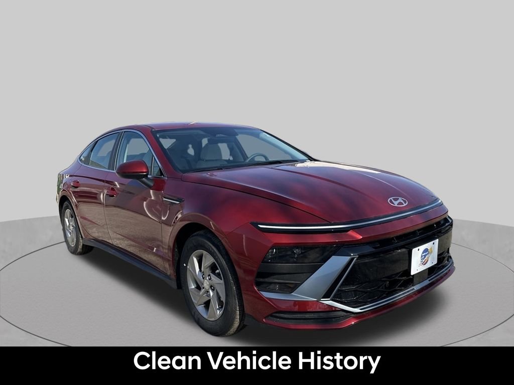 Certified Used 2026 Ultimate red Hyundai SE image 9