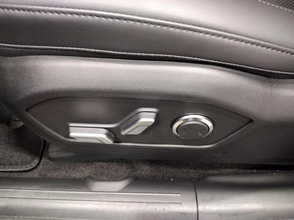 New 2026 Gray Hyundai XRT image 25