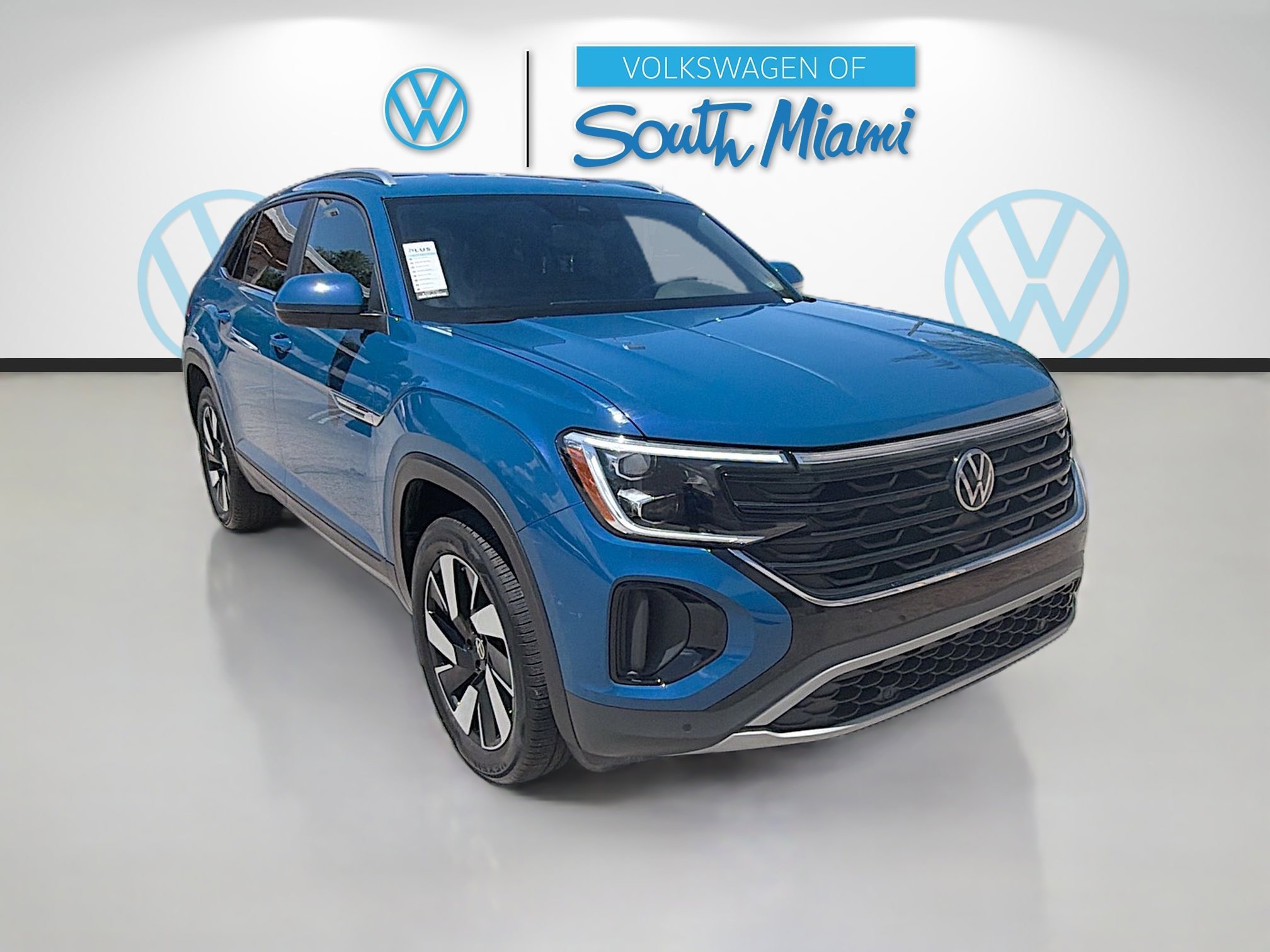 Used 2025 Blue Volkswagen 2.0T SE w/Technology image 1