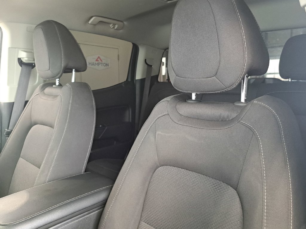 Used 2020 Gray Chevrolet LT image 23