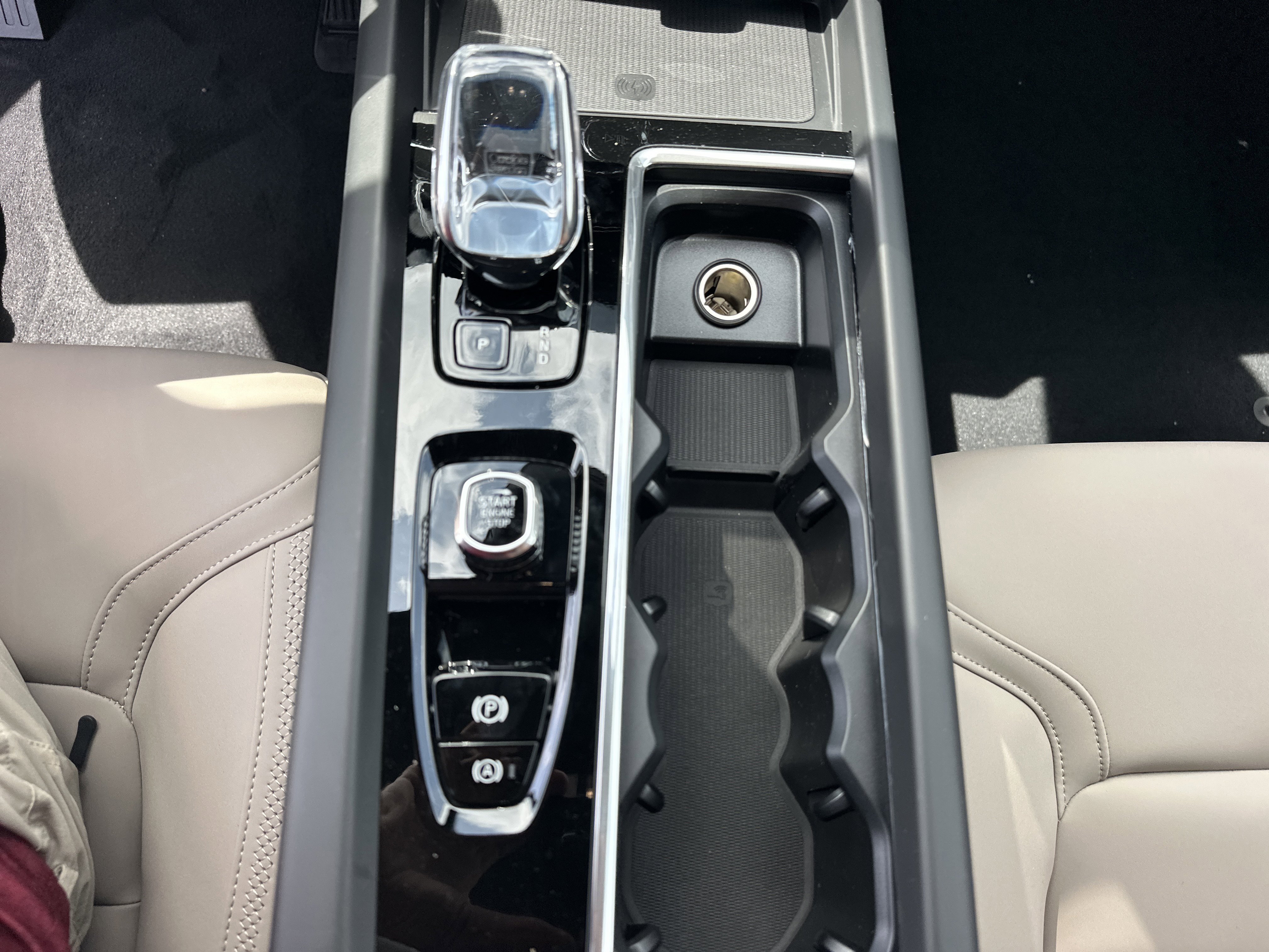 New 2026  Volvo Plus image 21