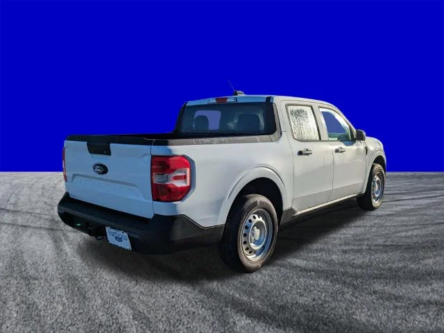New 2026 Oxford White Ford XL image 4