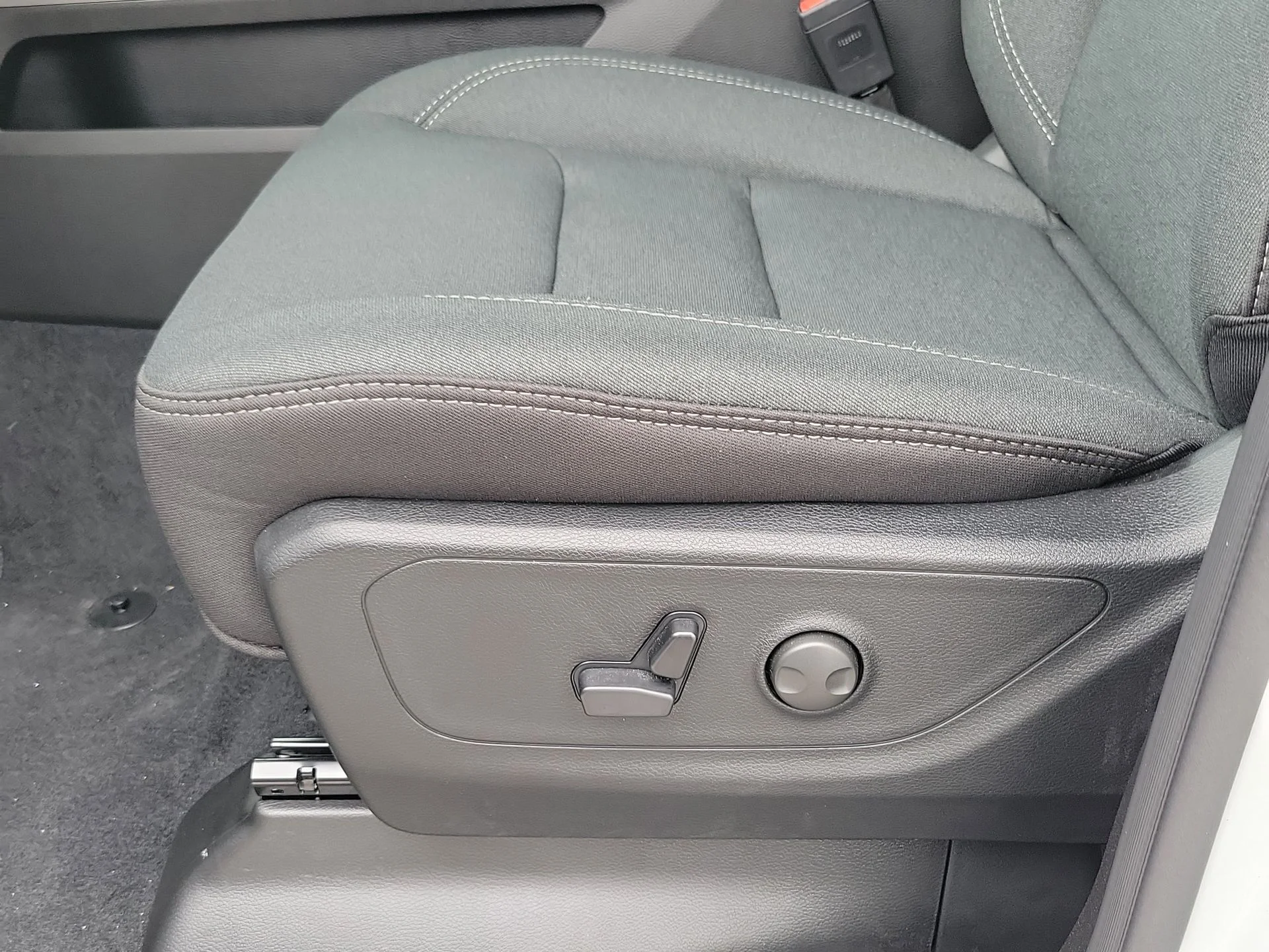 2026 RAM 1500 Big Horn/Lone Star - Photo 14