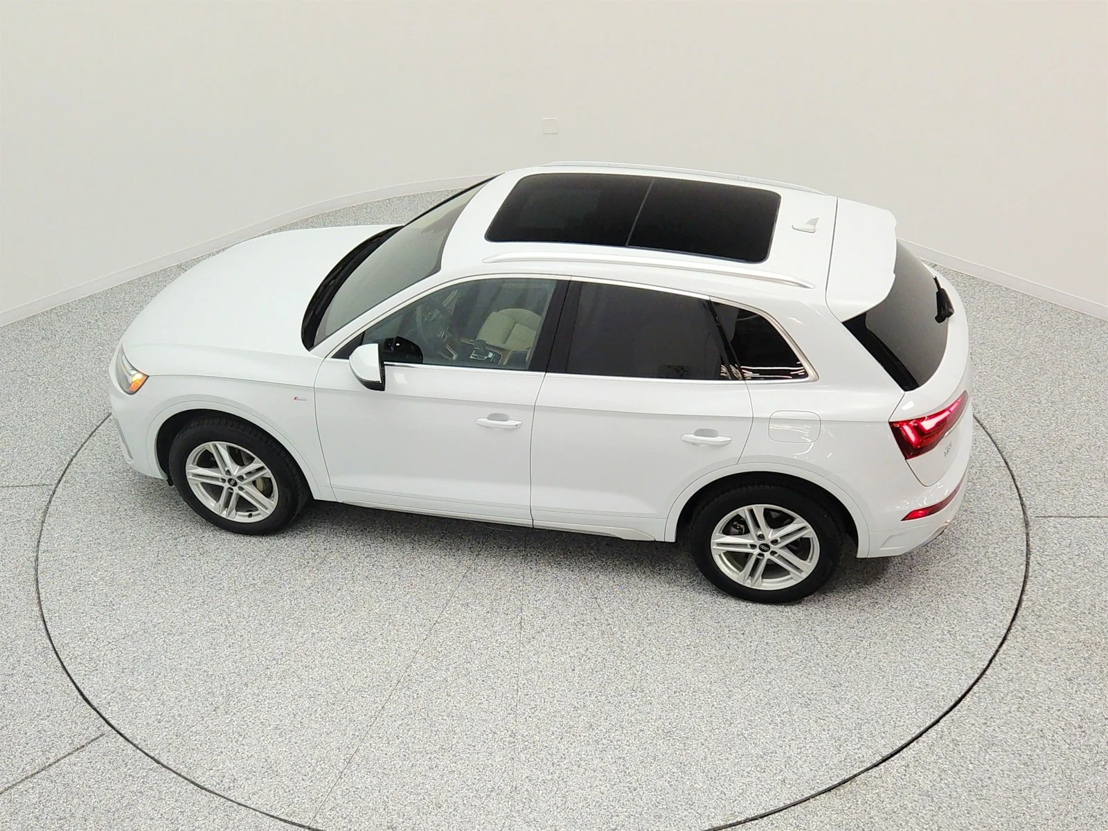 Used 2024 Glacier White Metallic Audi S line Premium 55 TFSI e quattro image 29