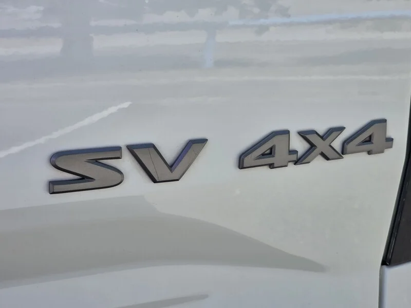 Used 2023 Glacier White NISSAN SV image 29