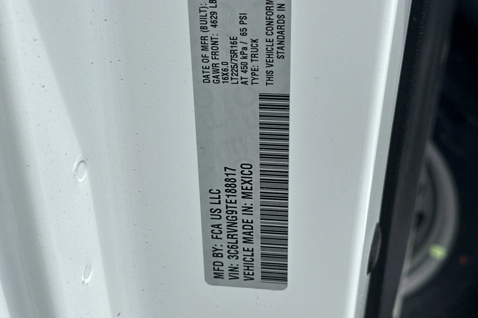 New 2026 Bright White Clear-Coat Exterior Paint RAM Tradesman image 27