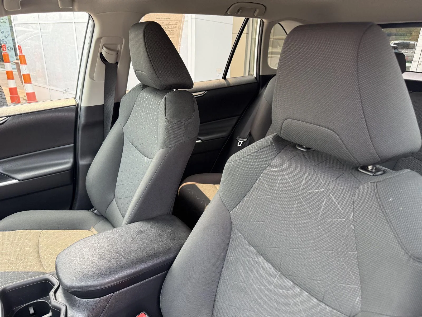 Used 2023 Ice Cap Toyota XLE image 14
