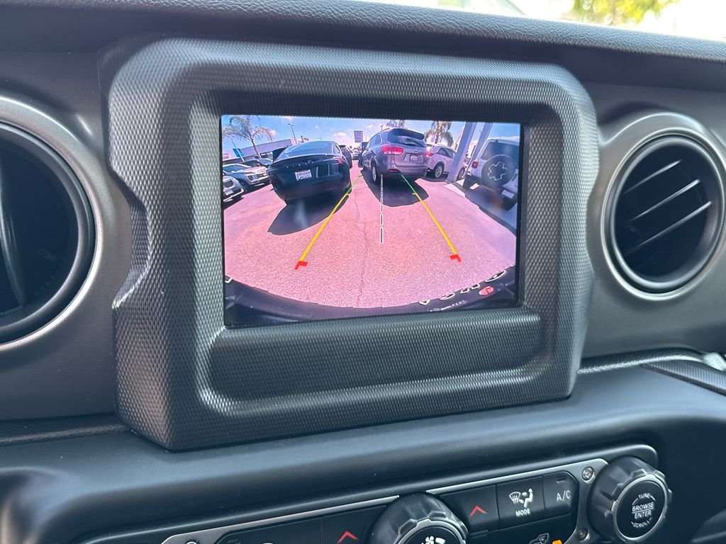 Used 2023 White Jeep Willys 4xe image 28