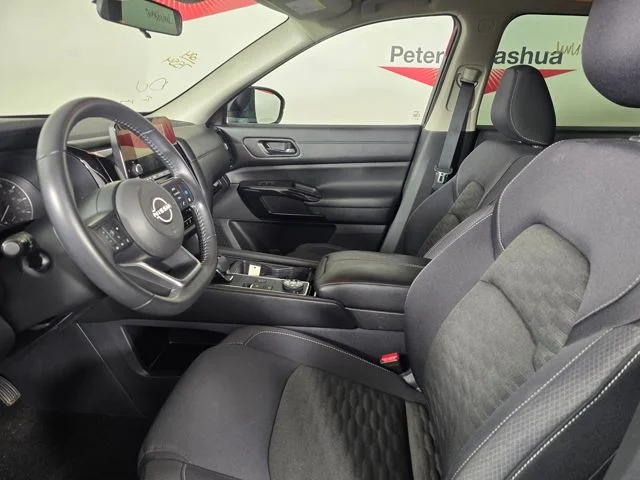 Used 2024 Black Nissan SV image 5