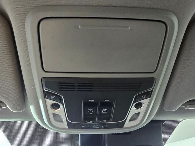 Certified Used 2023 Platinum White Pearl Honda RTL image 26