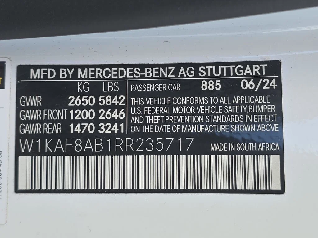 Used 2024 Moonlight White Mercedes-Benz C 63 S AMG® image 27