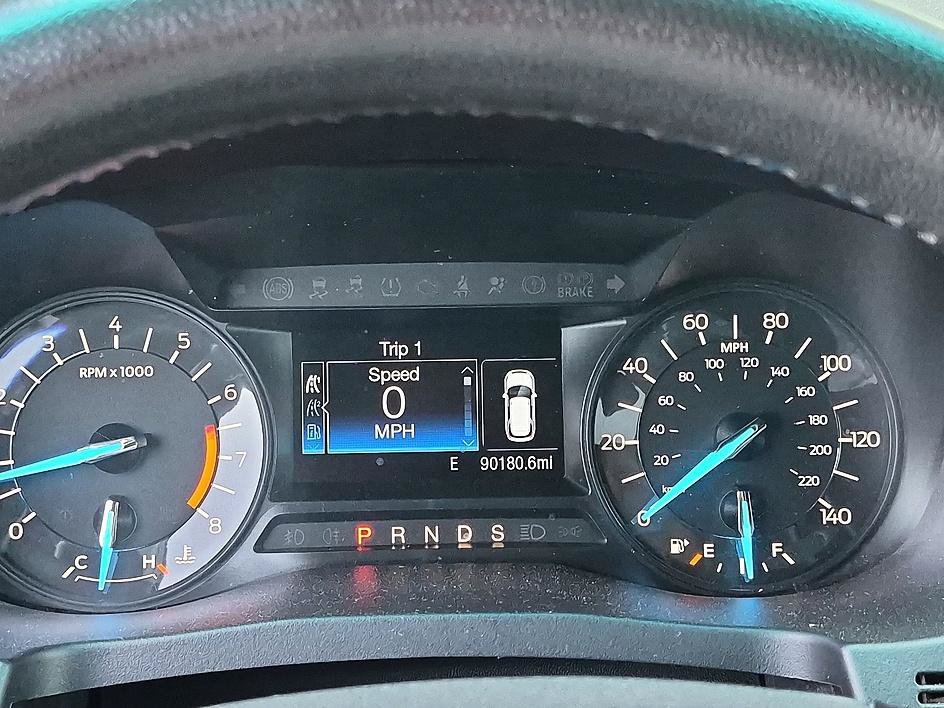 Used 2017  Ford XLT image 19