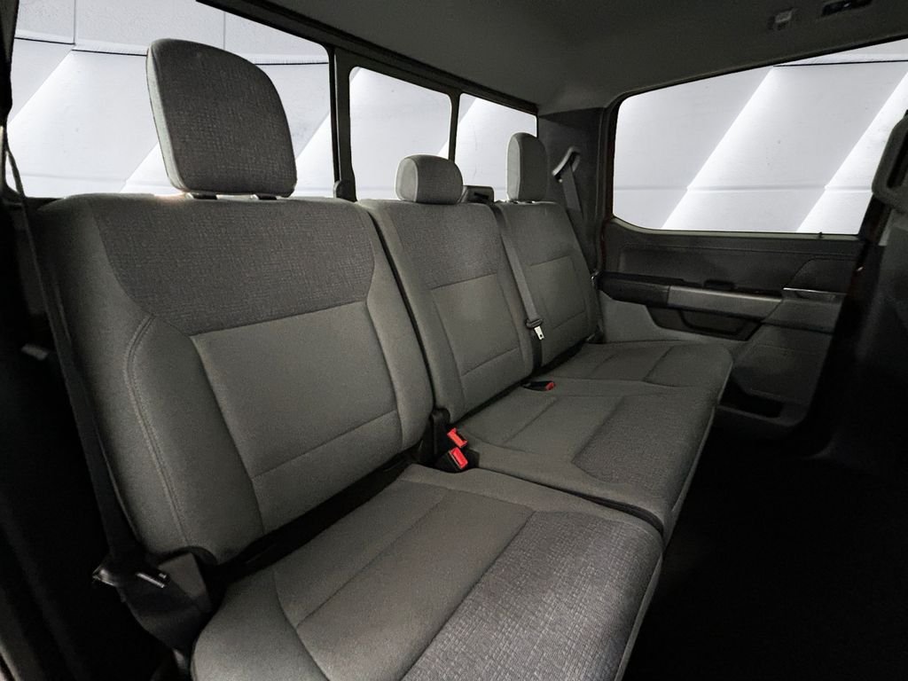 Used 2024 Red Ford XLT image 16