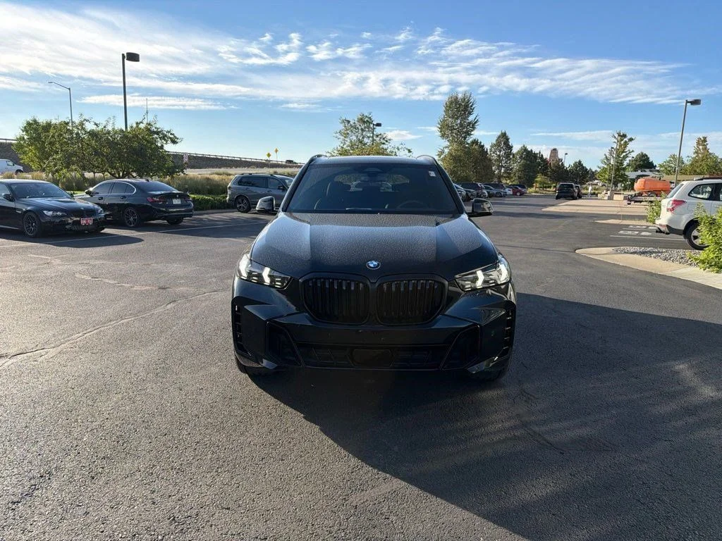Used 2026 Black Sapphire Metallic BMW xDrive40i image 8