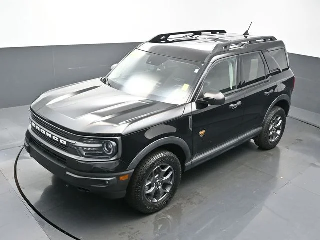 Used 2023 Black Ford Badlands image 38