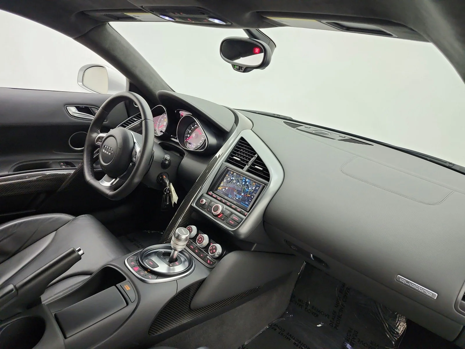 Used 2010 Ice Silver Metallic With Apollo Silver Sideblades Audi 2dr Cpe Auto quattro 4.2L image 16