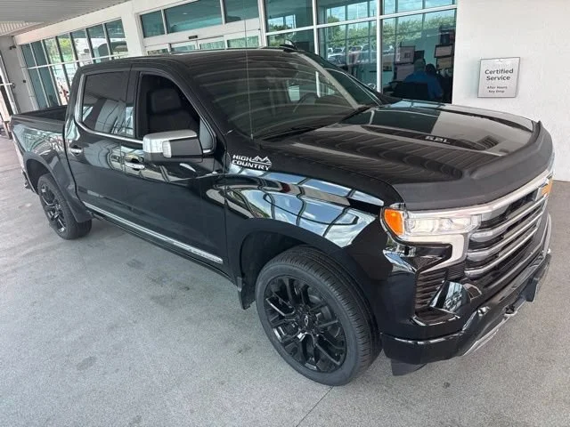 Used 2024 Black Chevrolet High Country image 6
