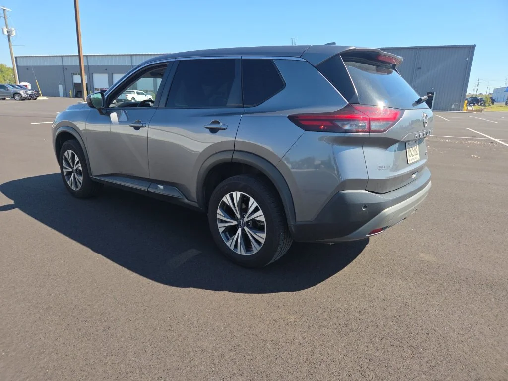 Used 2023 Gray Nissan SV image 12