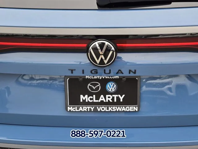 New 2026 BLUE Volkswagen 2.0T SE image 11