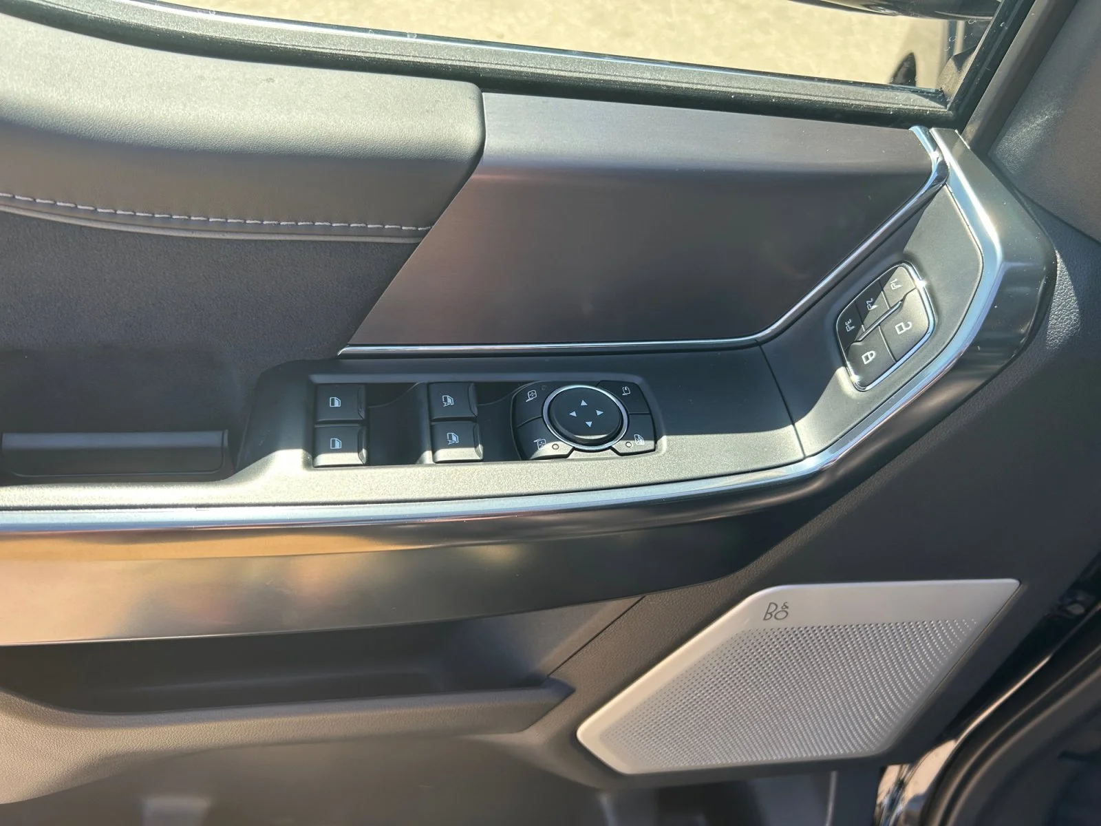 New 2026 Agate Black Metallic Ford Platinum image 17