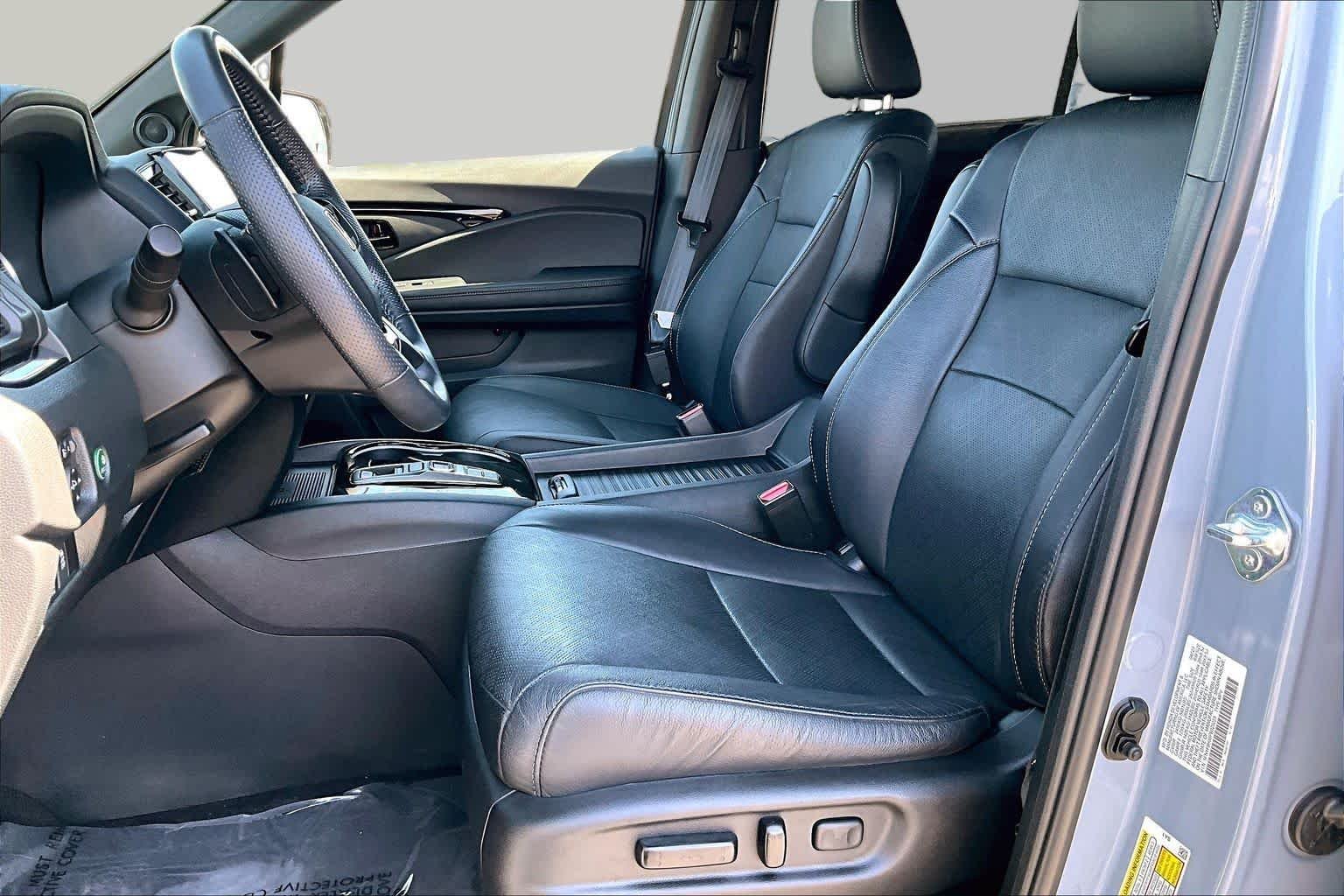Pre-Owned 2023 Honda Passport Elite