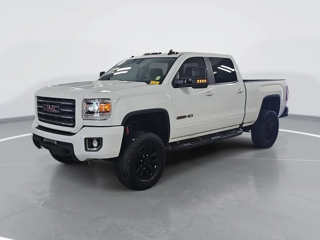 Certified Used 2018 White GMC SLT image 9