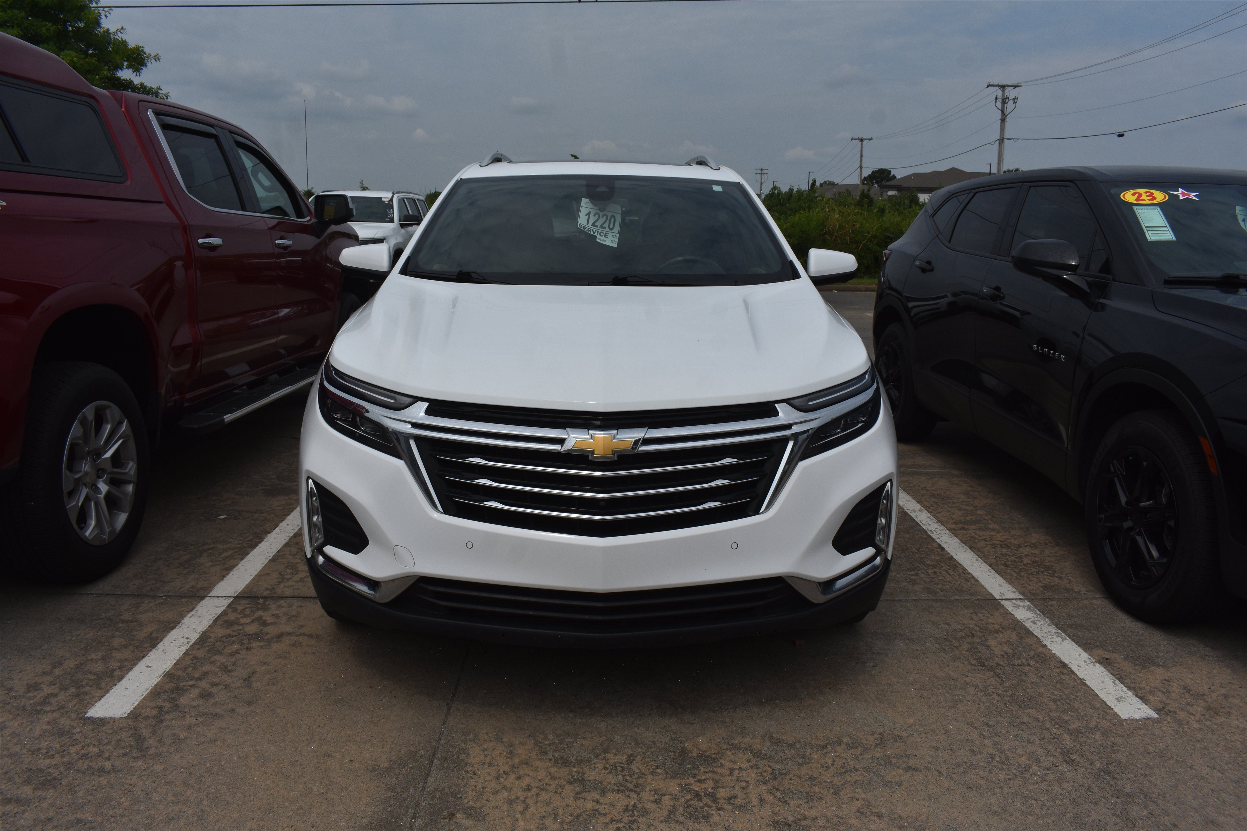 Used 2022 SUMMIT WHITE Chevrolet Premier image 2