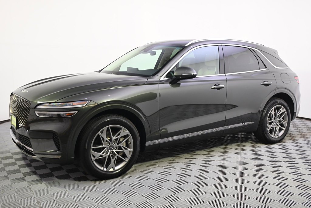 Used 2025 GENESIS GV70 Standard with VIN KMUMADTB9SU181367 for sale in St. Louis Park, Minnesota