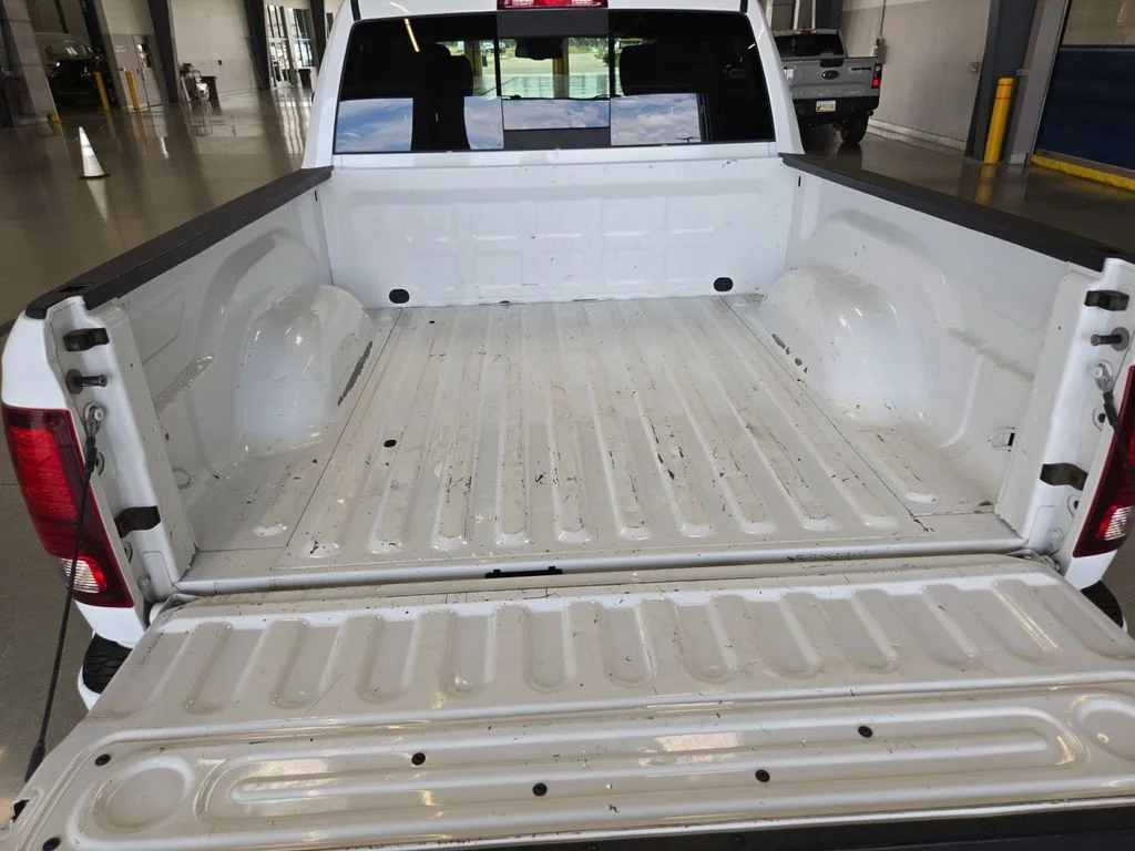 Used 2018 White Ram Night image 23